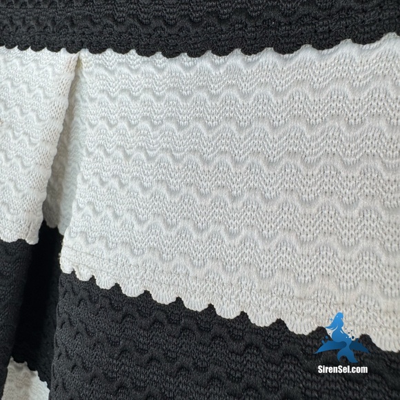 1170 Dina Be (also known as Aina Be) Striped Textured Skirt - M - Black / White - Picture 3 of 9